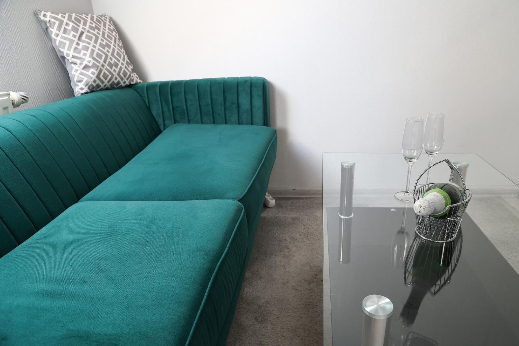Hotel Forras Komárom Екстериор снимка