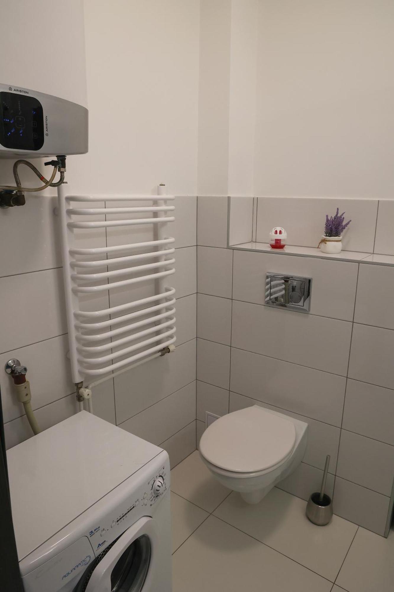 Hotel Forras Komárom Стая снимка